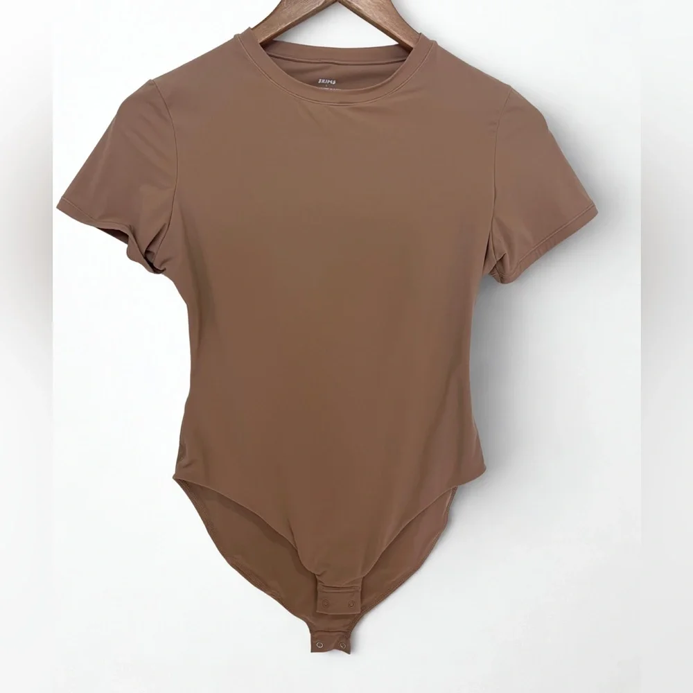 SKIMS Fits Everybody T-Shirt Bodysuit | Sienna | Size Large - Picture 2 of 5